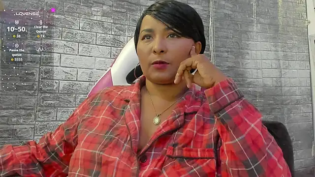 Snapshot of paola_ih chatting on 9, 7, 2026 paola ih online show from 9, 7, 2026