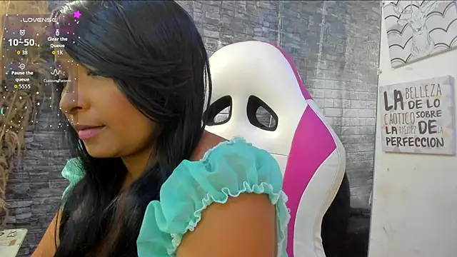 Snapshot of paola_ih chatting on 18, 7, 2026 paola ih online show from 18, 7, 2026