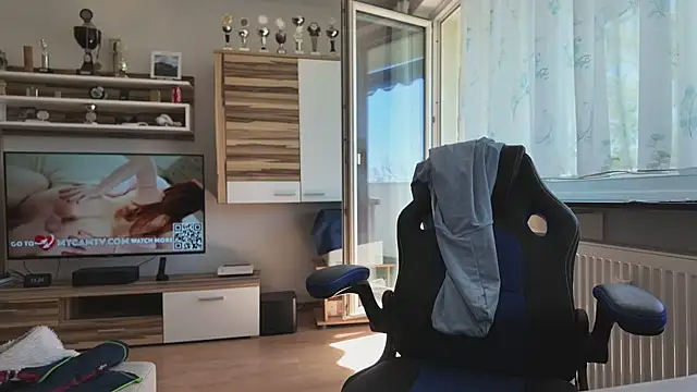 sissy501 online show from 28, 4, 2026