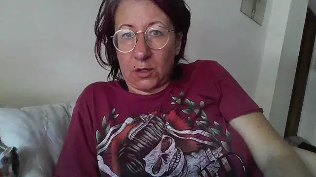 Snapshot of milkarock chatting on 17, 6, 2026 milkarock online show from 17, 6, 2026