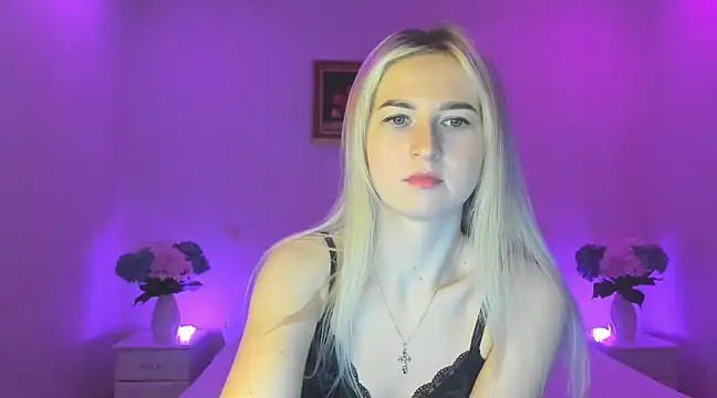 AnnaCarrera online show from 18, 2, 2025