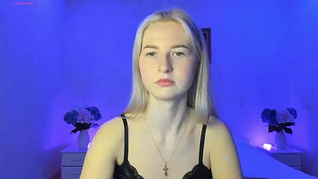 AnnaCarrera online show from 14, 3, 2025