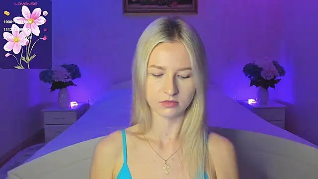 AnnaCarrera online show from 11, 11, 2025