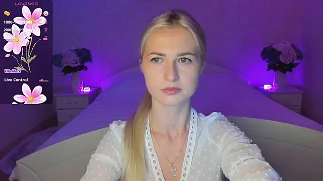 AnnaCarrera online show from 25, 10, 2025