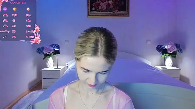 AnnaCarrera online show from 15, 4, 2026