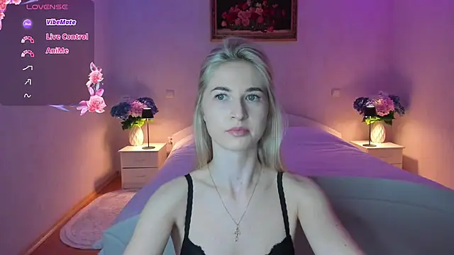 AnnaCarrera online show from 7, 6, 2026
