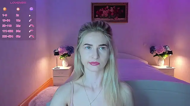 AnnaCarrera online show from 13, 7, 2026