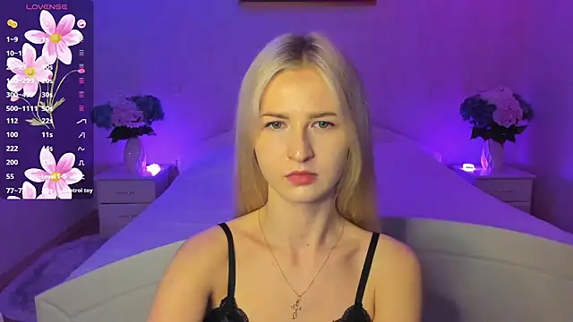 AnnaCarrera online show from 26, 10, 2025