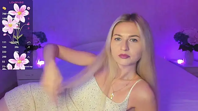 AnnaCarrera online show from 28, 9, 2025