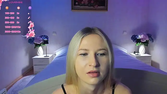 AnnaCarrera online show from 9, 4, 2026