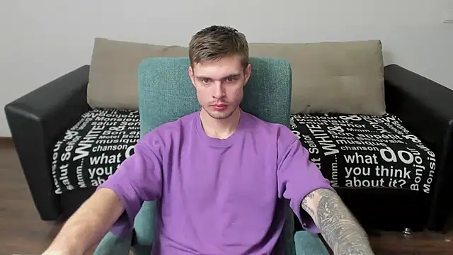 maks wolfis online show from 24, 2, 2025