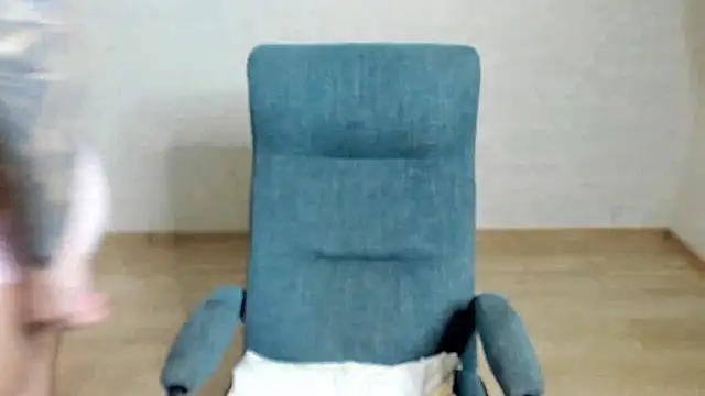 maks wolfis online show from 4, 3, 2026