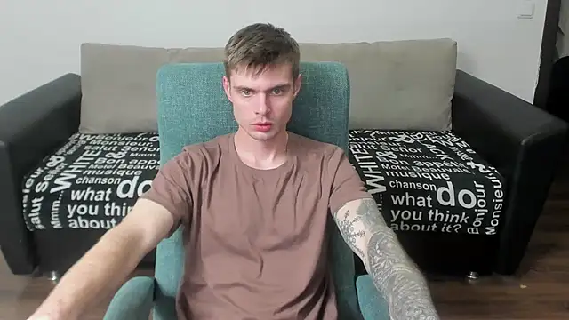 maks wolfis online show from 2, 3, 2025