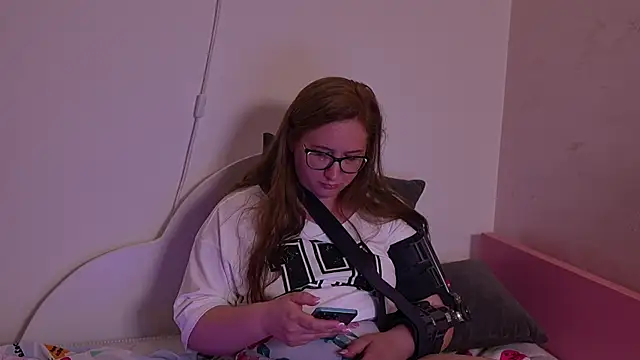 pawg queen online show from 20, 5, 2026
