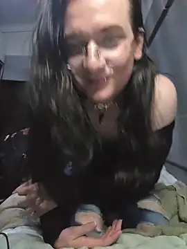 Snapshot of HotysimeHot1 chatting on 29, 10, 2025 HotysimeHot1 online show from 29, 10, 2025