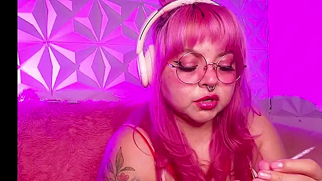 Satyn doll online show from 14, 2, 2026