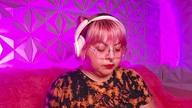 Satyn doll online show from 21, 2, 2026