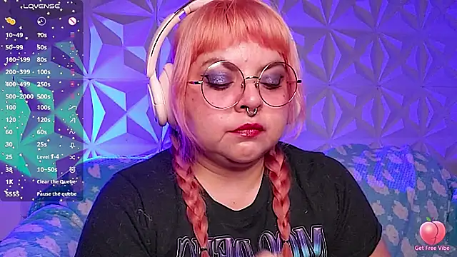 Satyn doll online show from 19, 3, 2026