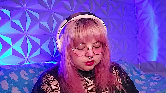 Satyn doll online show from 8, 3, 2026