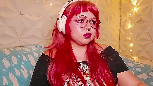 Snapshot of Satyn_doll chatting on 18, 6, 2026 Satyn doll online show from 18, 6, 2026