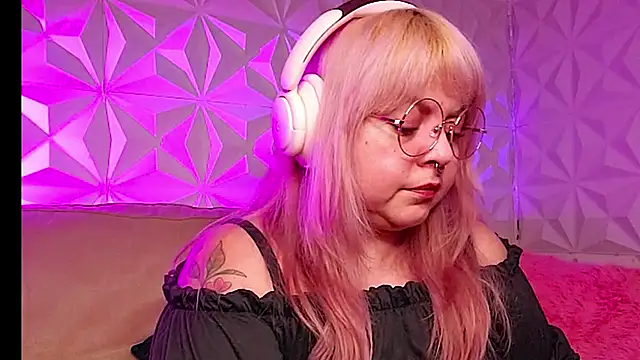 Satyn doll online show from 8, 2, 2026