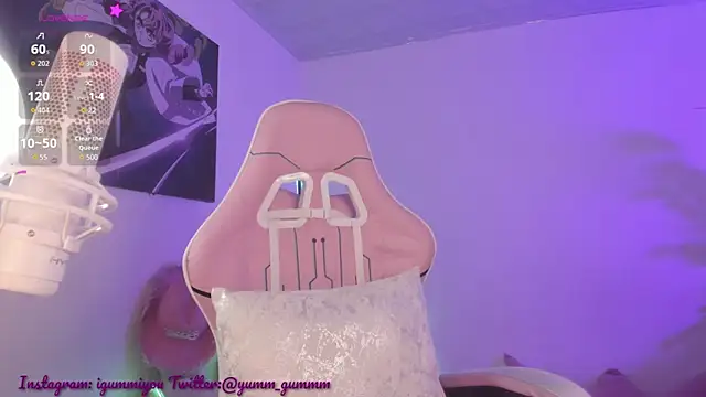 cute catlyn online show from 10, 3, 2026