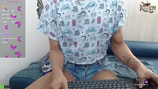 karen sofia  online show from 17, 10, 2025