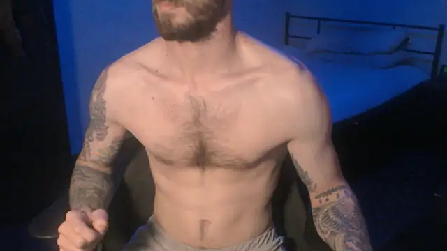 SexxxyLouis online show from 9, 3, 2025