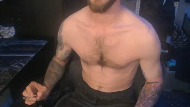 SexxxyLouis online show from 3, 6, 2026