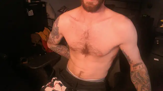 SexxxyLouis online show from 19, 9, 2025