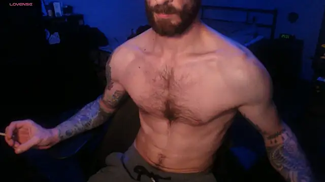 SexxxyLouis online show from 10, 10, 2025