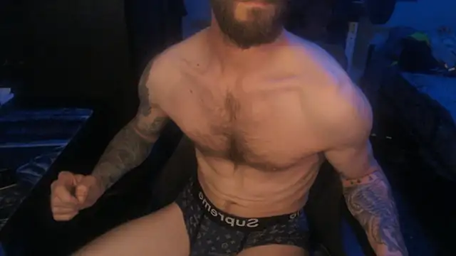 SexxxyLouis online show from 25, 5, 2026