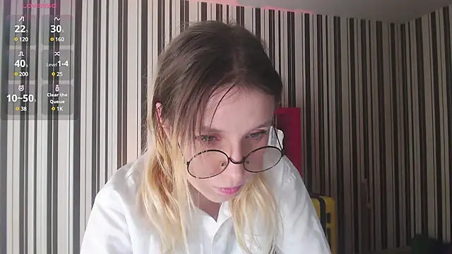  Hanna Moon  online show from 11, 12, 2024