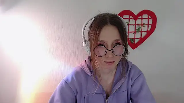  Hanna Moon  online show from 30, 5, 2026