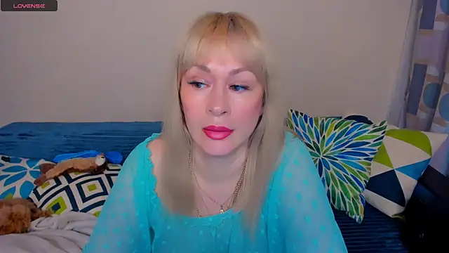 EllenMoore online show from 1, 6, 2026