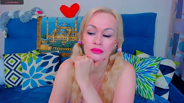 EllenMoore online show from 16, 1, 2025