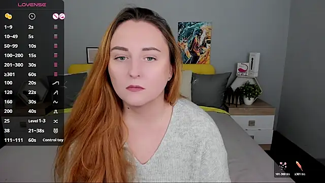 BabeLessi online show from 9, 11, 2025