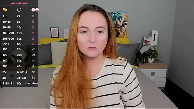 BabeLessi online show from 2, 11, 2025