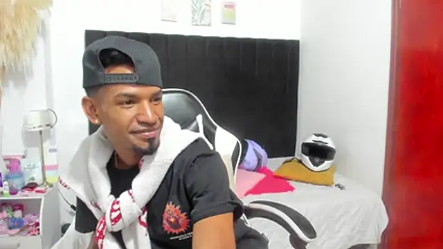 anhtony wayans online show from 21, 4, 2026