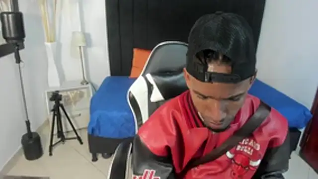 anhtony wayans online show from 17, 11, 2025