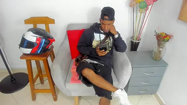 anhtony wayans online show from 8, 10, 2025