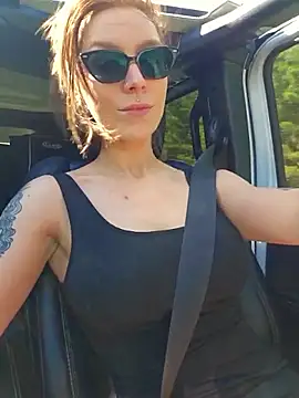 LilyOrion online show from 17, 5, 2026
