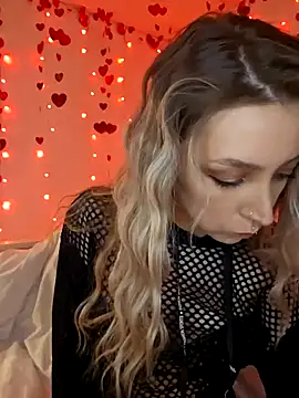 LilyOrion online show from 4, 2, 2025