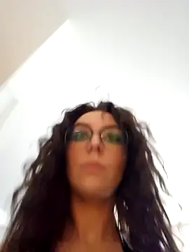 LilyOrion online show from 16, 4, 2026