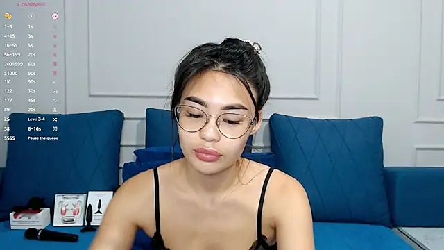 kwana colada online show from 10, 11, 2025