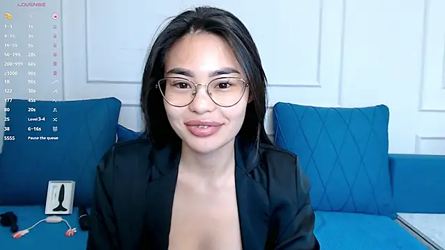 kwana colada online show from 3, 4, 2026