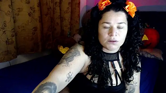 ANGELIQUE KLANE online show from 31, 10, 2025