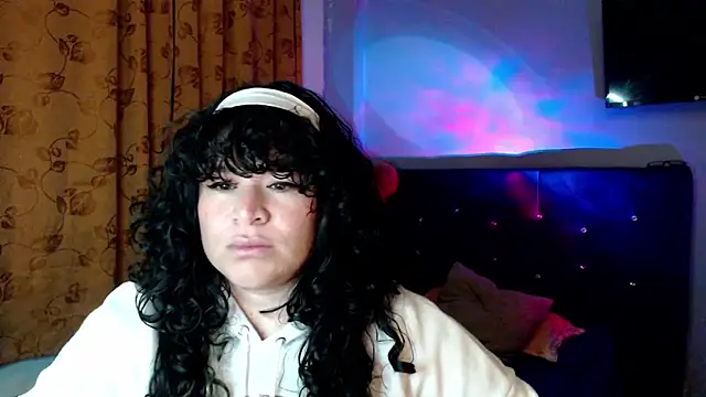 ANGELIQUE KLANE online show from 28, 10, 2025