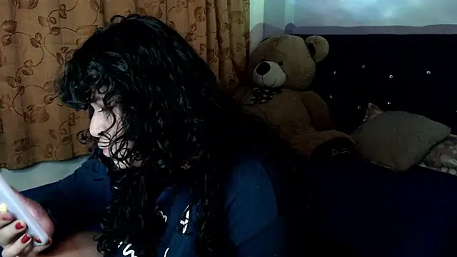 ANGELIQUE KLANE online show from 7, 11, 2025