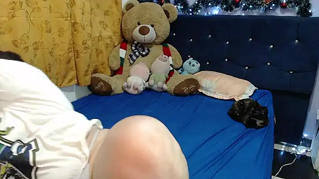 ANGELIQUE KLANE online show from 9, 1, 2026